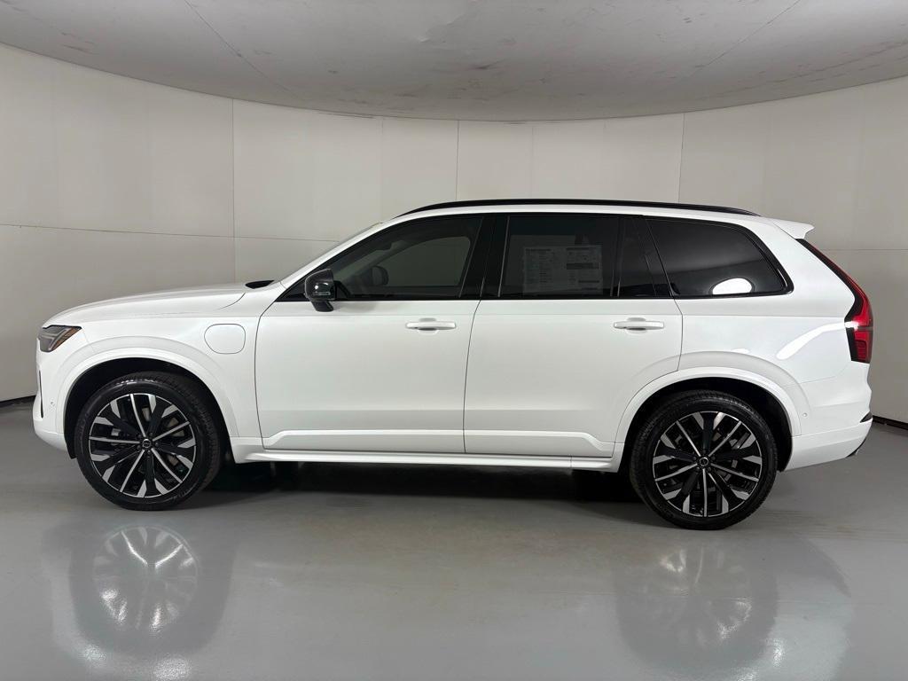 new 2026 Volvo XC90 Plug-In Hybrid car, priced at $84,580