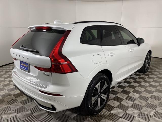 new 2025 Volvo XC60 Plug-In Hybrid car, priced at $59,825