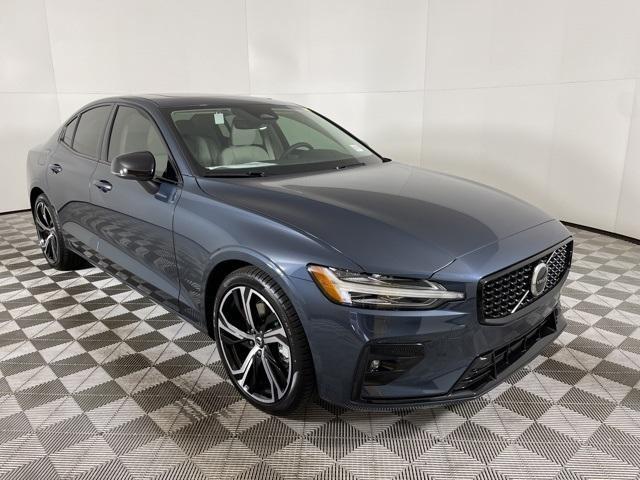 new 2024 Volvo S60 car, priced at $44,825