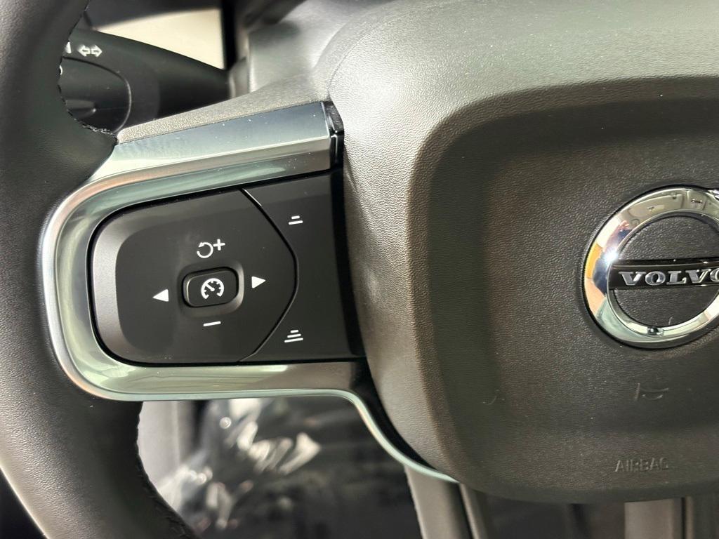 new 2026 Volvo XC40 car, priced at $51,975