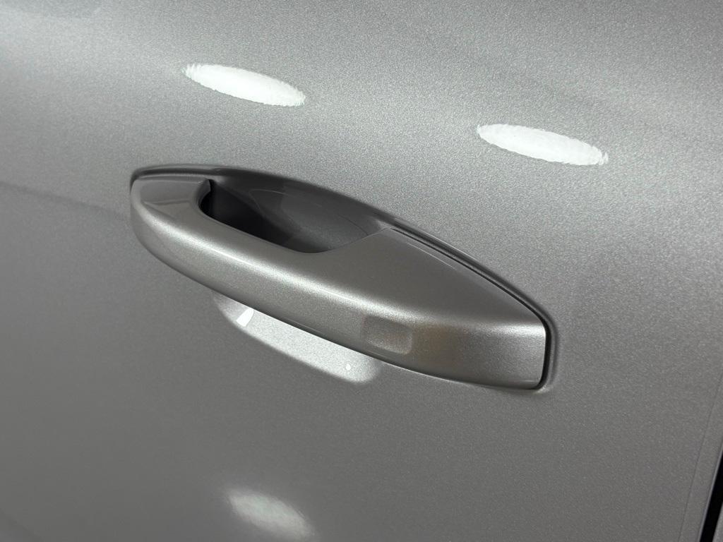 new 2026 Volvo XC40 car, priced at $51,975