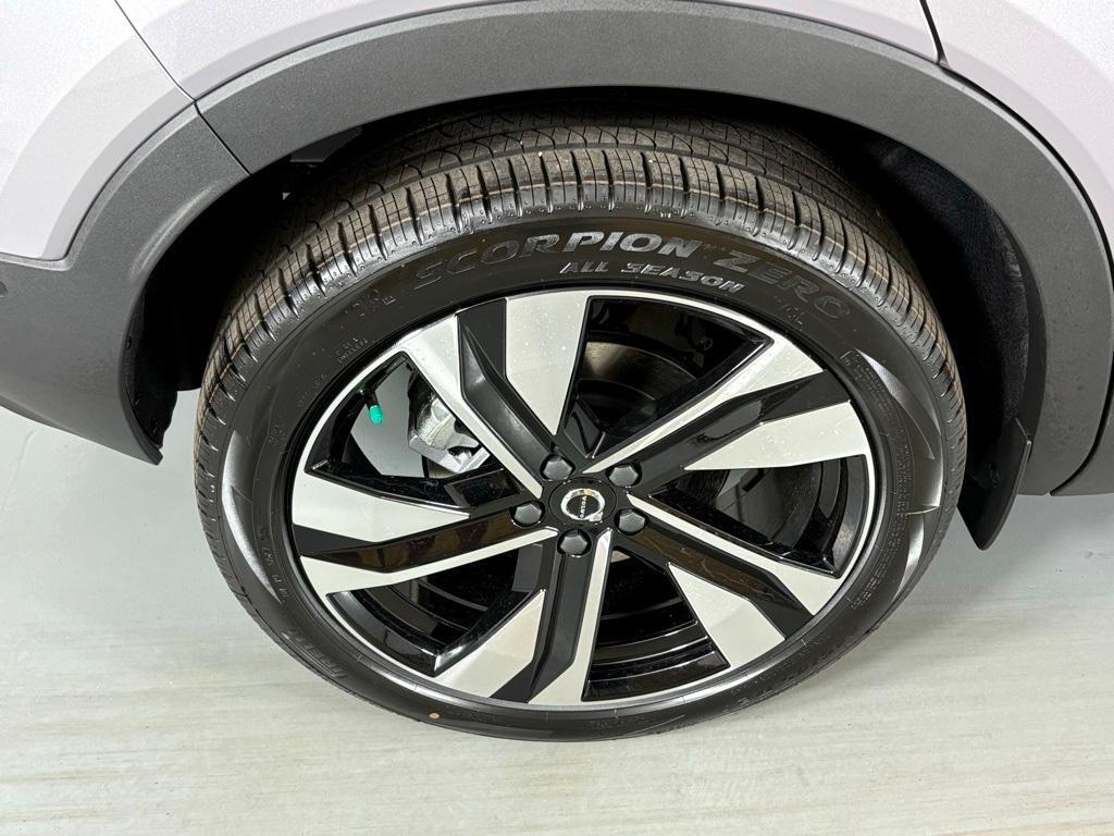 new 2026 Volvo XC40 car, priced at $51,975