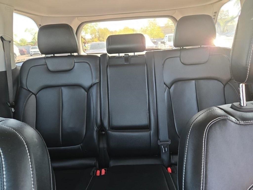 used 2023 Jeep Grand Cherokee car, priced at $29,000