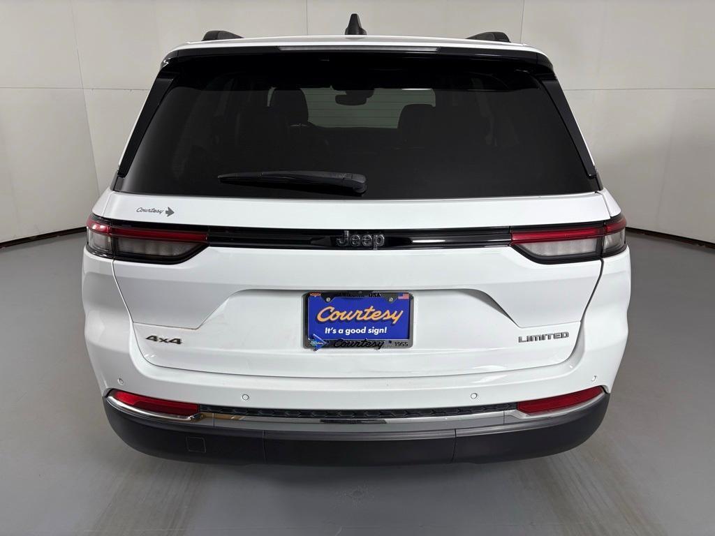 used 2023 Jeep Grand Cherokee car, priced at $26,500