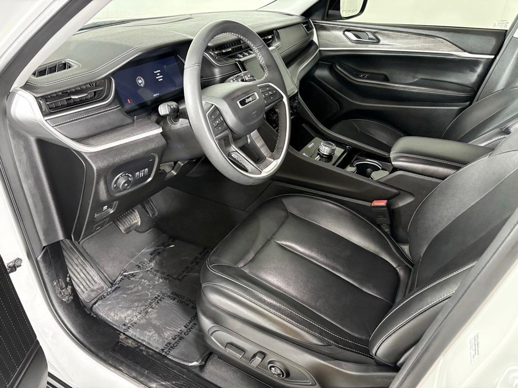 used 2023 Jeep Grand Cherokee car, priced at $26,500