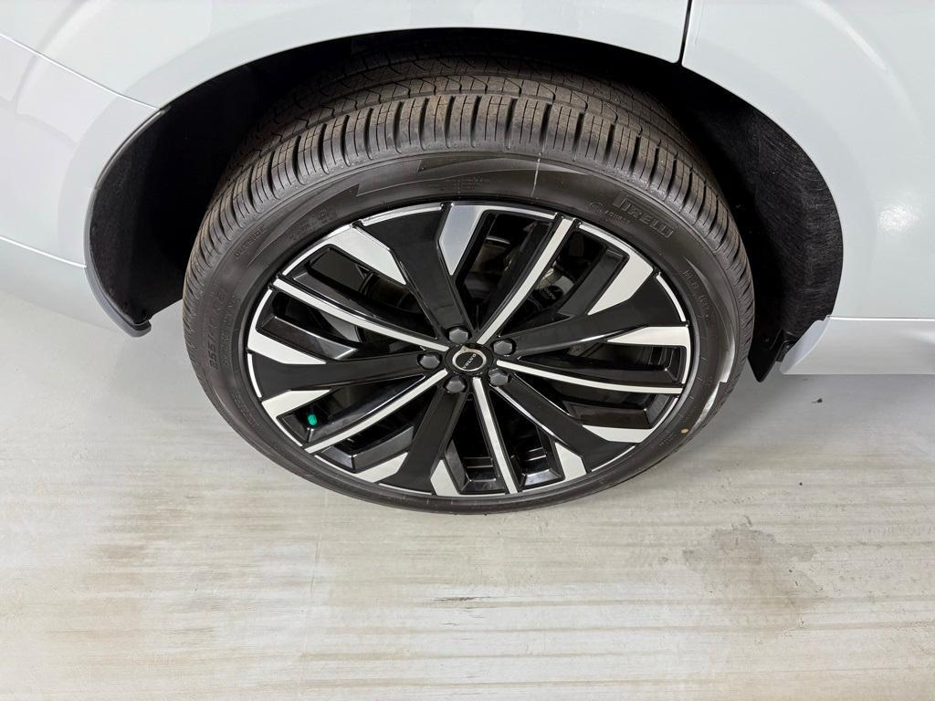 new 2026 Volvo XC60 car, priced at $62,370