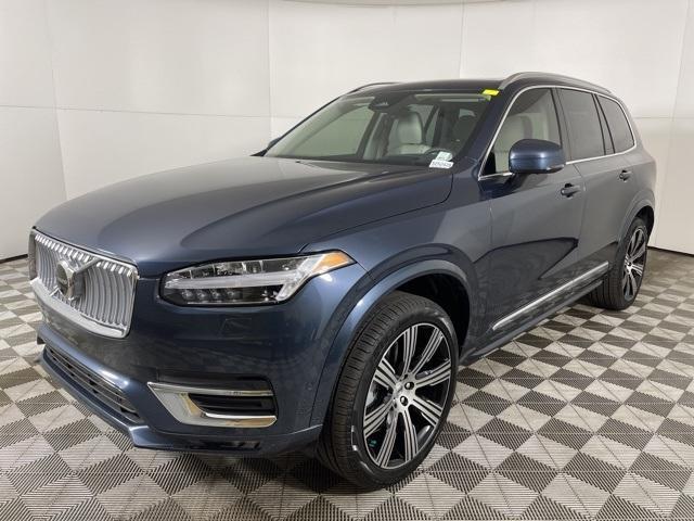 new 2025 Volvo XC90 car, priced at $70,655