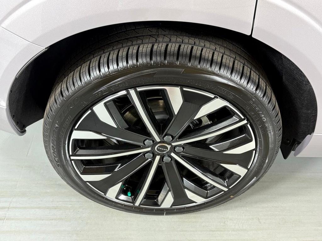 new 2026 Volvo XC60 car, priced at $60,965