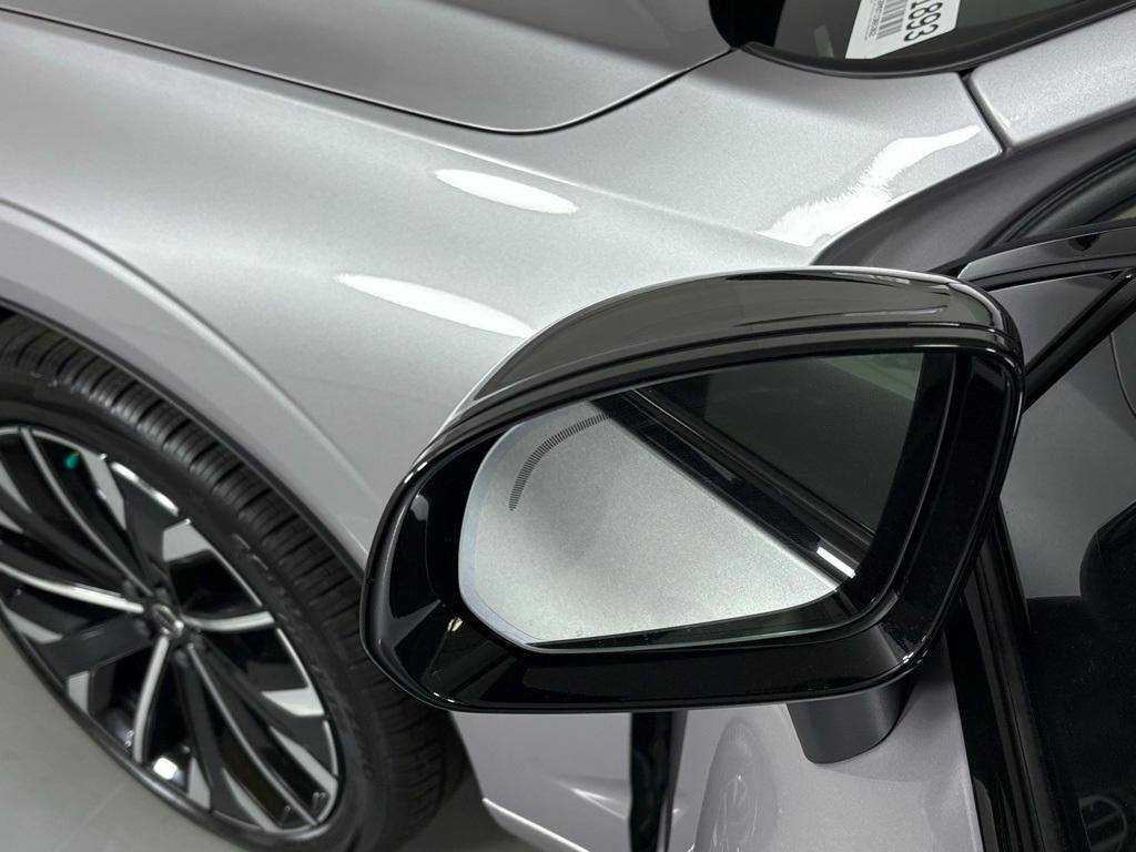 new 2026 Volvo XC60 car, priced at $60,965