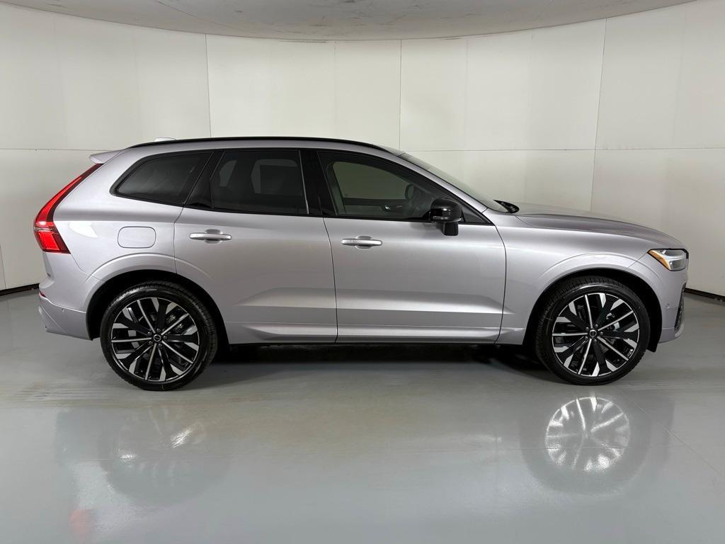 new 2026 Volvo XC60 car, priced at $60,965