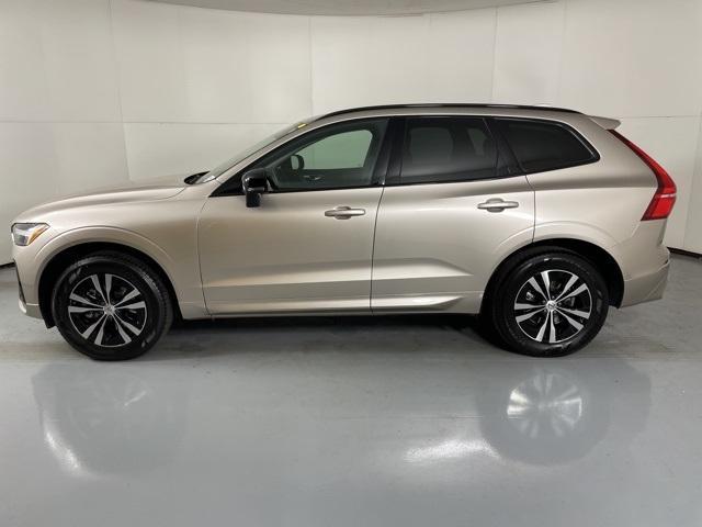 used 2025 Volvo XC60 car, priced at $39,400