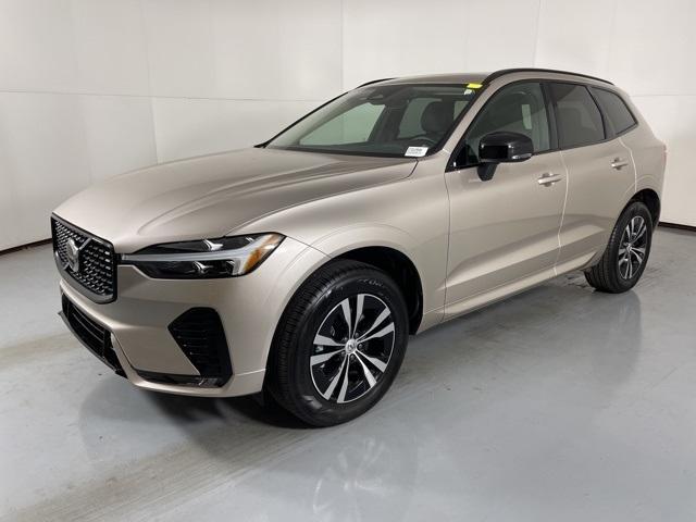 used 2025 Volvo XC60 car, priced at $39,400