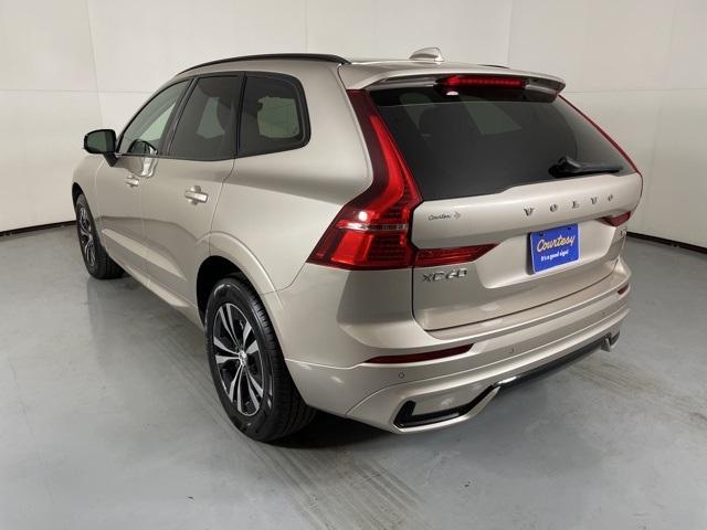 used 2025 Volvo XC60 car, priced at $39,400
