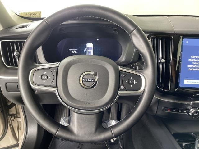 used 2025 Volvo XC60 car, priced at $39,400