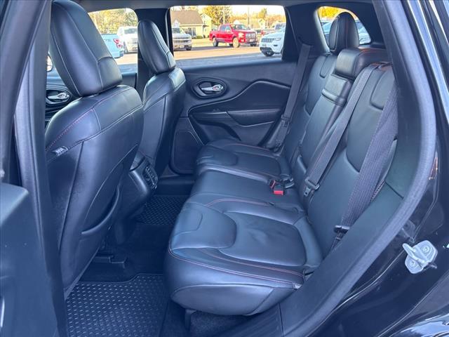 used 2016 Jeep Cherokee car, priced at $14,990