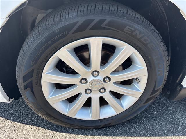 used 2014 Chrysler 200 car, priced at $7,990