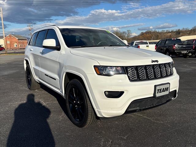used 2017 Jeep Grand Cherokee car, priced at $14,990
