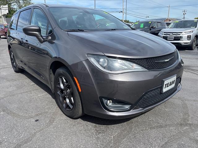 used 2018 Chrysler Pacifica car, priced at $13,490