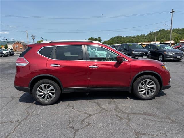 used 2015 Nissan Rogue car, priced at $11,990