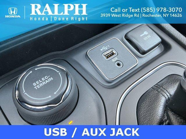 used 2019 Jeep Cherokee car, priced at $15,794