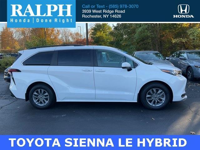 used 2022 Toyota Sienna car, priced at $36,490