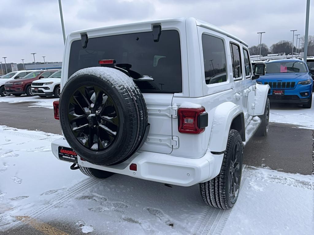 used 2021 Jeep Wrangler Unlimited car, priced at $37,995