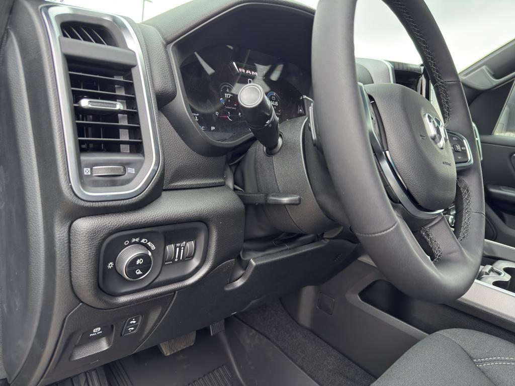 new 2025 Ram 1500 car, priced at $63,706