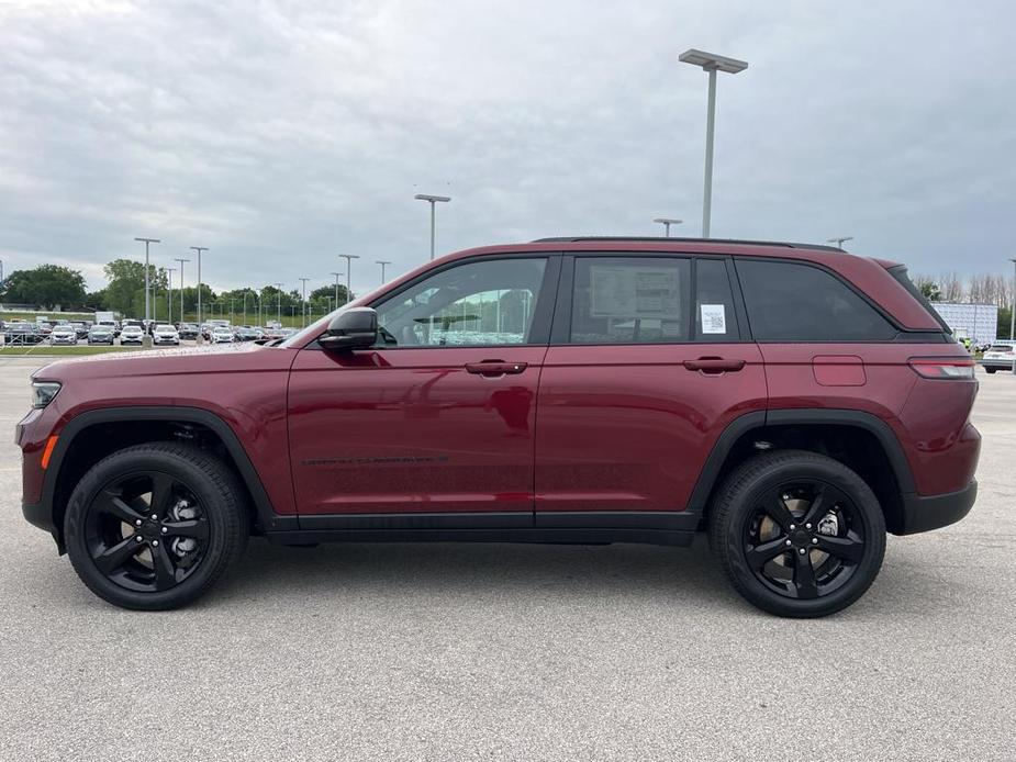 new 2024 Jeep Grand Cherokee car, priced at $55,499