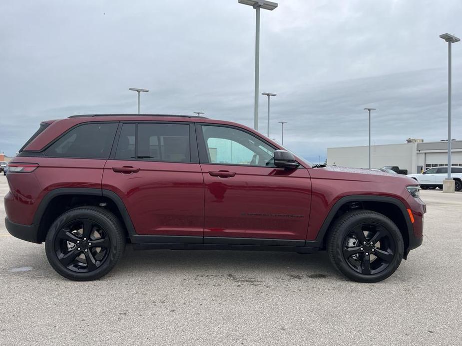 new 2024 Jeep Grand Cherokee car, priced at $55,499