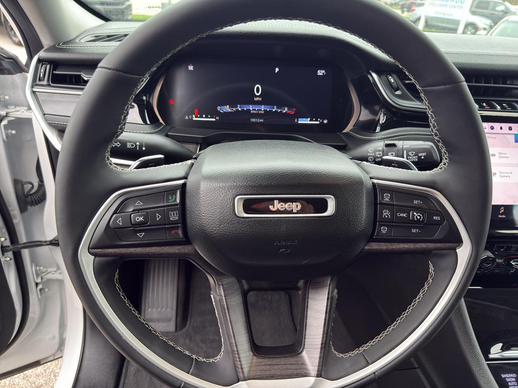 used 2023 Jeep Grand Cherokee car, priced at $36,795