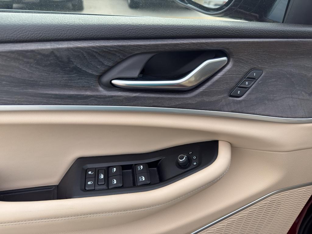 used 2022 Jeep Grand Cherokee L car, priced at $32,995