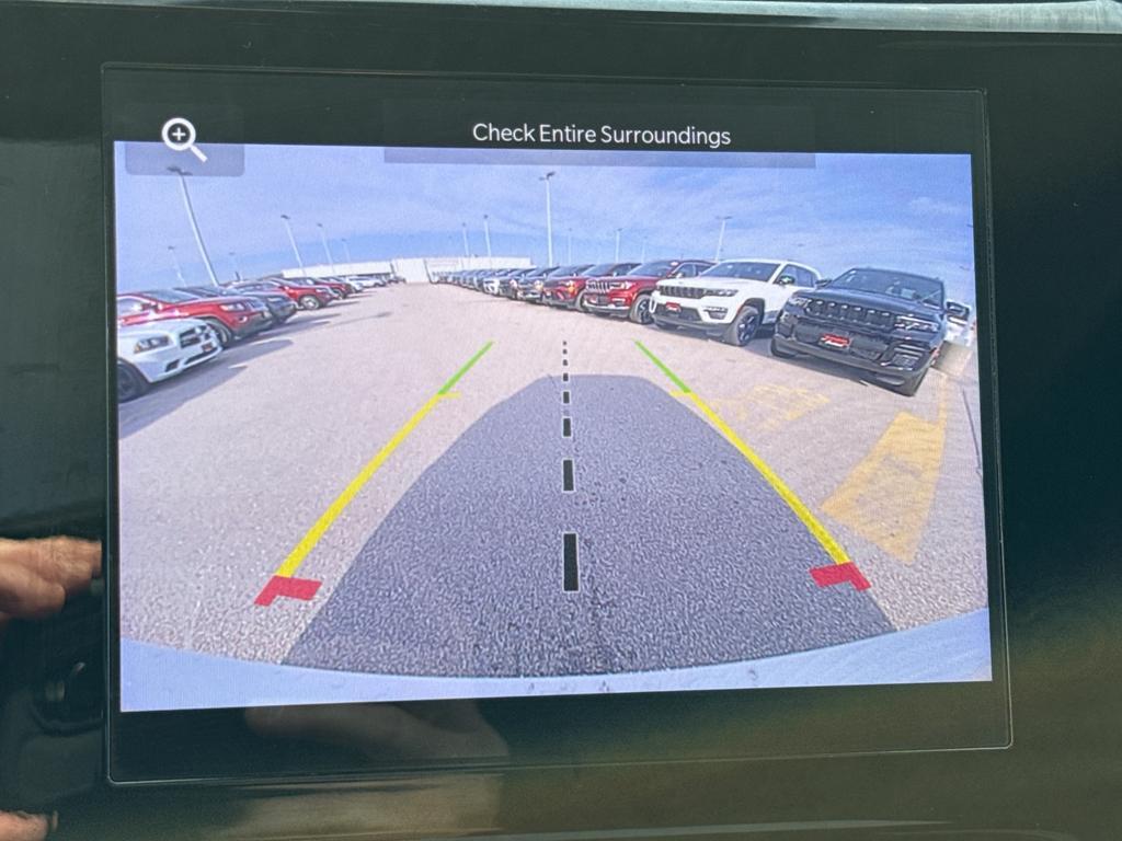 used 2024 Jeep Grand Cherokee car, priced at $34,295