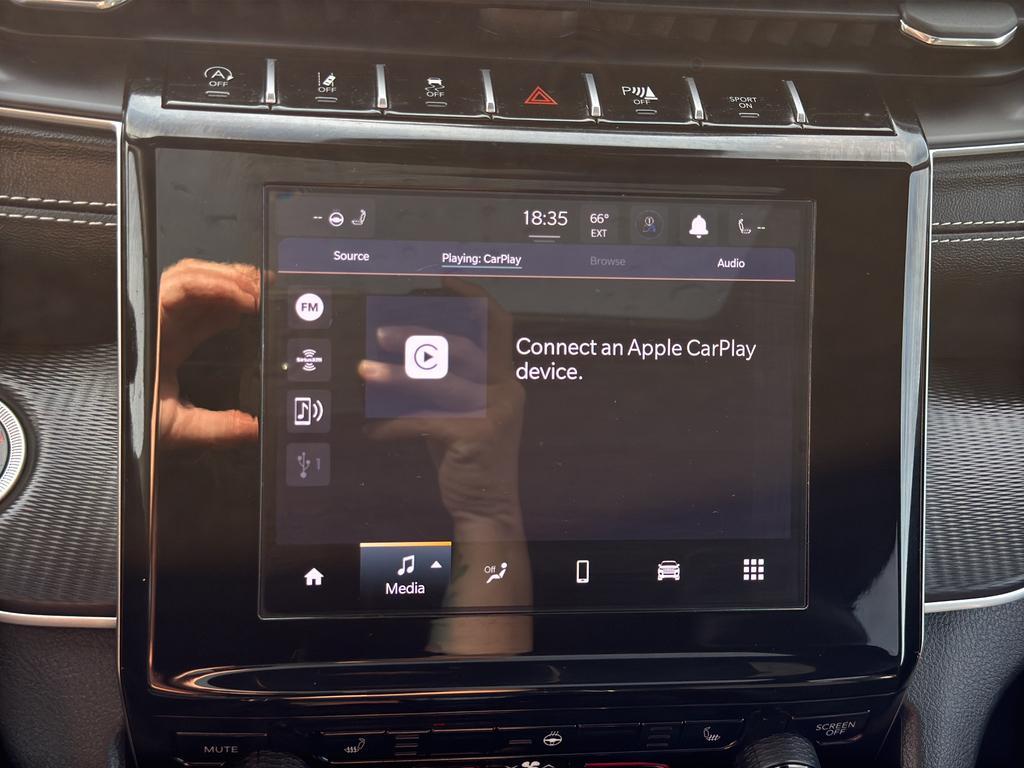 used 2024 Jeep Grand Cherokee car, priced at $34,295