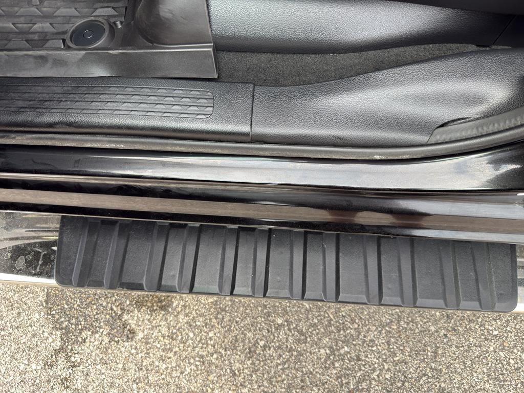used 2022 Ram 1500 car, priced at $39,995