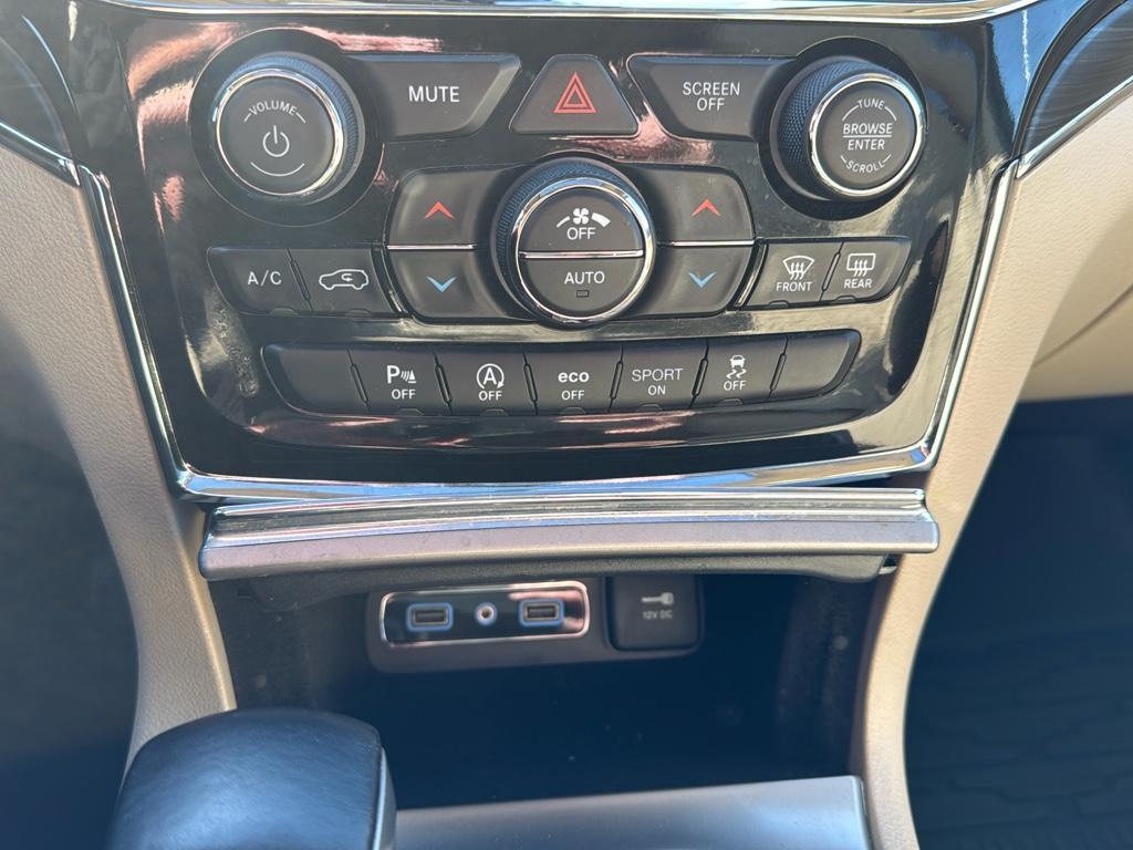 used 2021 Jeep Grand Cherokee car, priced at $29,895