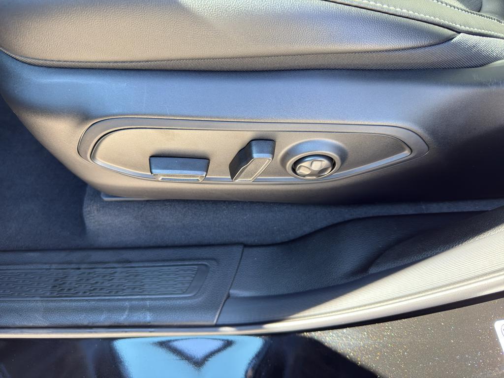 new 2025 Jeep Grand Cherokee L car, priced at $47,735