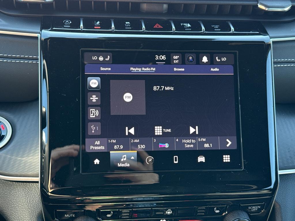 new 2025 Jeep Grand Cherokee L car, priced at $47,735