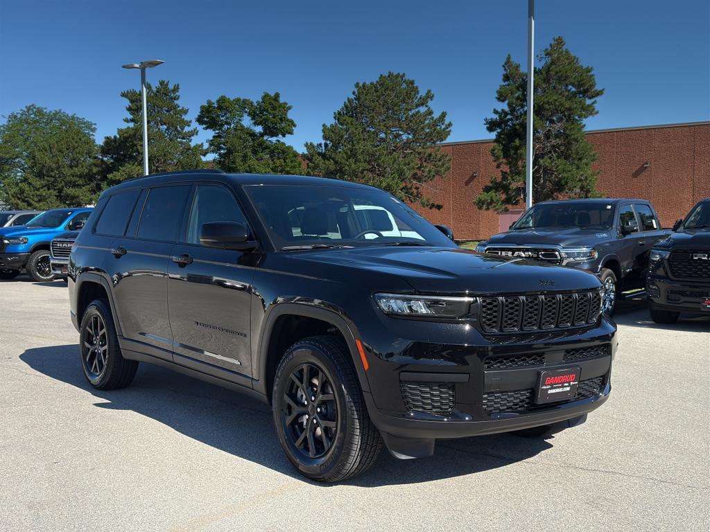 new 2025 Jeep Grand Cherokee L car, priced at $47,735