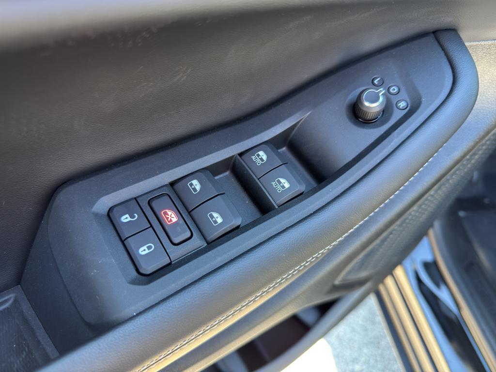 new 2025 Jeep Grand Cherokee L car, priced at $47,735
