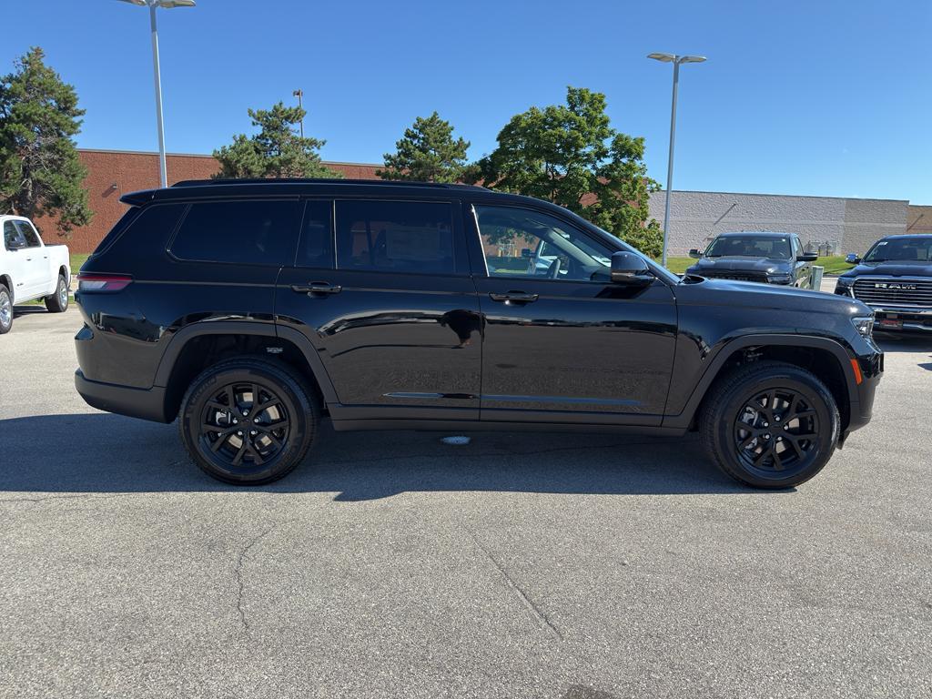new 2025 Jeep Grand Cherokee L car, priced at $47,735