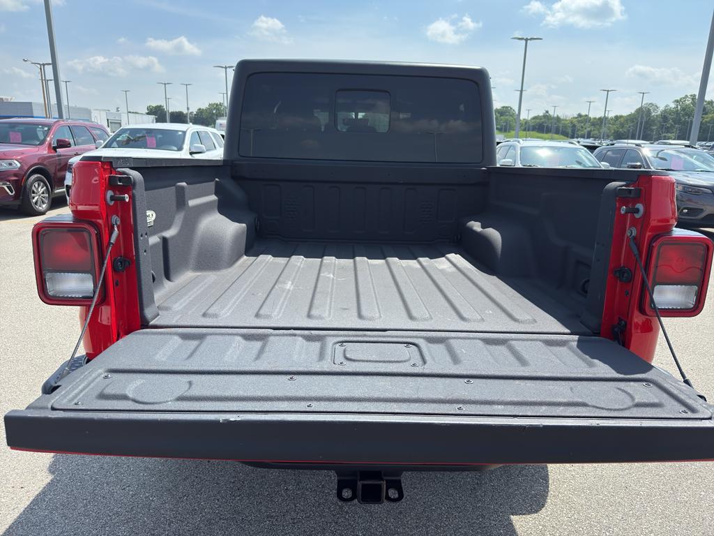 used 2021 Jeep Gladiator car, priced at $32,295