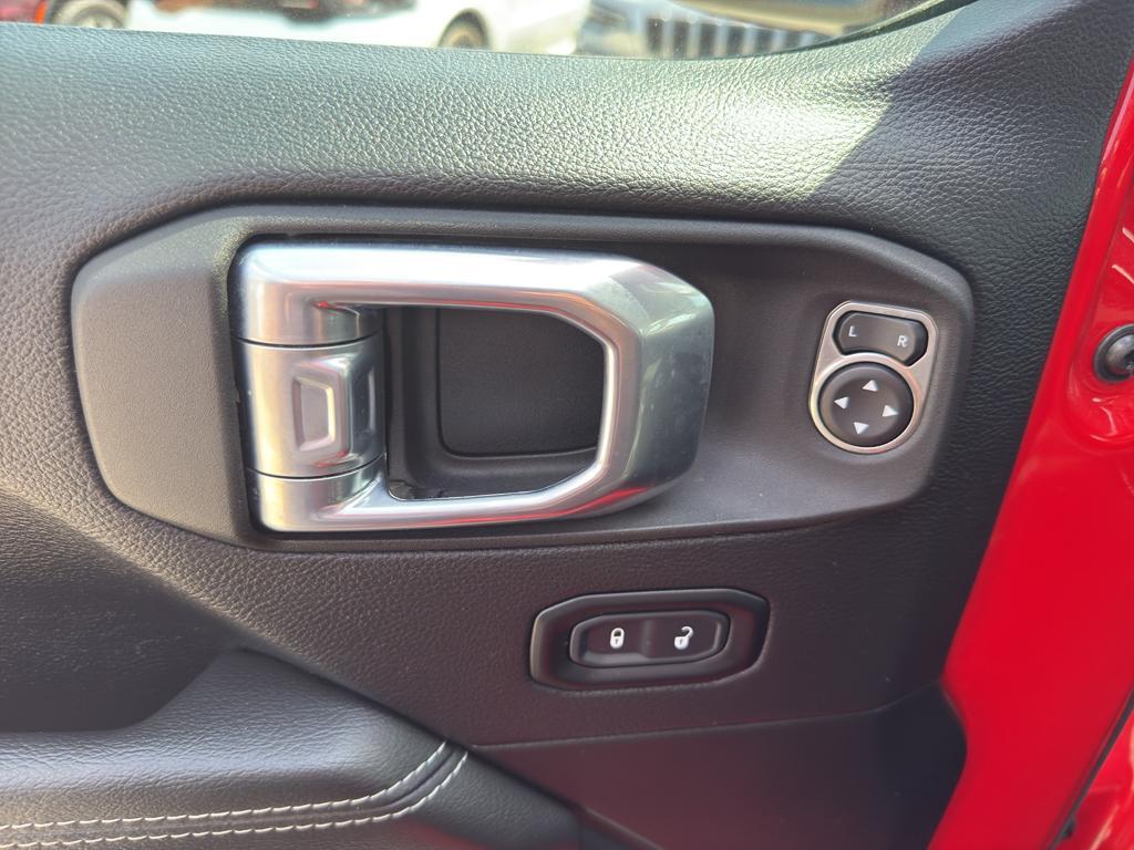 used 2021 Jeep Gladiator car, priced at $32,295