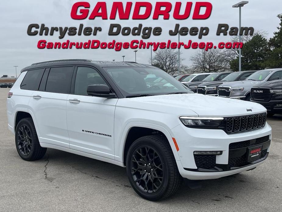 new 2025 Jeep Grand Cherokee L car, priced at $66,999