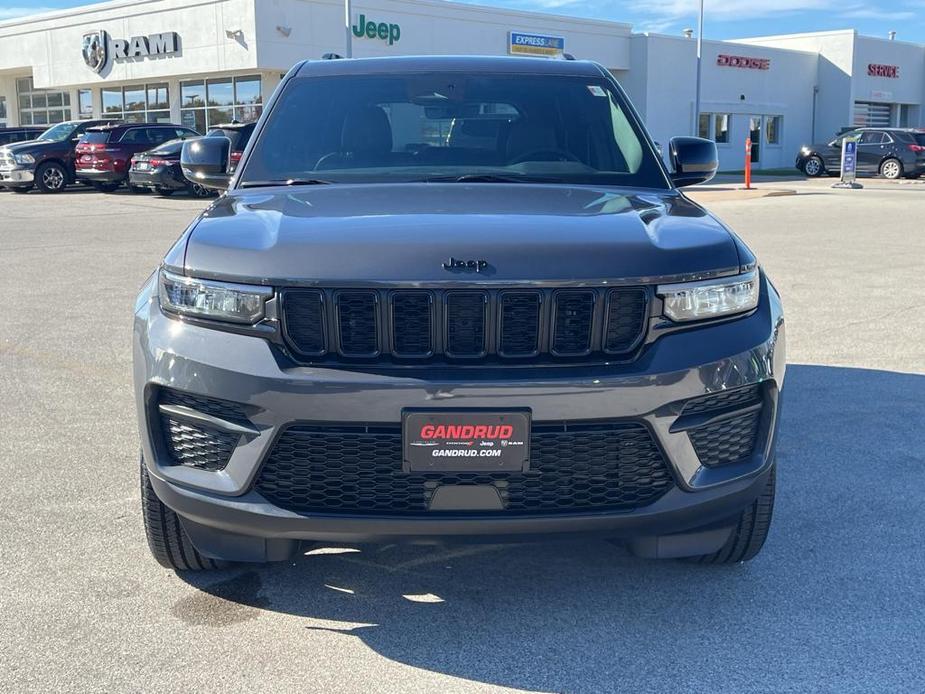 new 2025 Jeep Grand Cherokee car, priced at $47,759