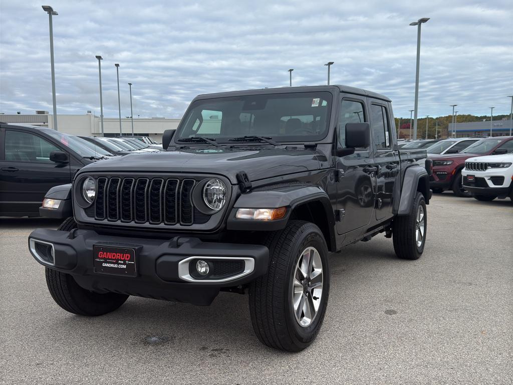 used 2024 Jeep Gladiator car, priced at $36,595
