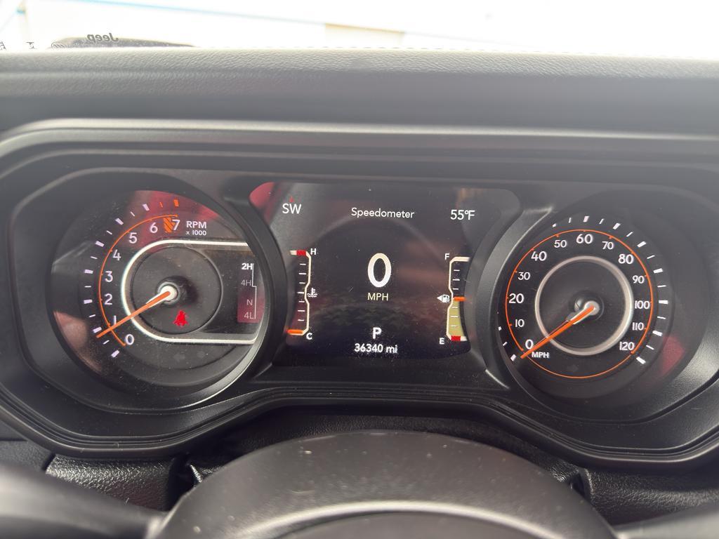 used 2024 Jeep Gladiator car, priced at $36,595