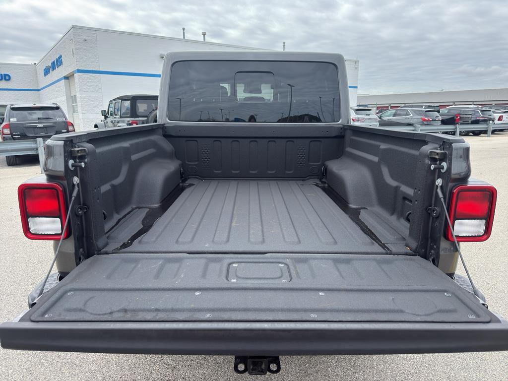 used 2024 Jeep Gladiator car, priced at $36,595