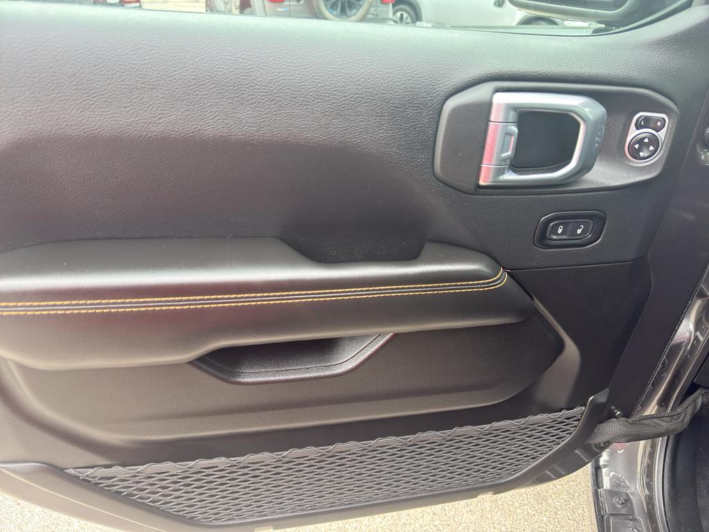 used 2024 Jeep Gladiator car, priced at $36,595