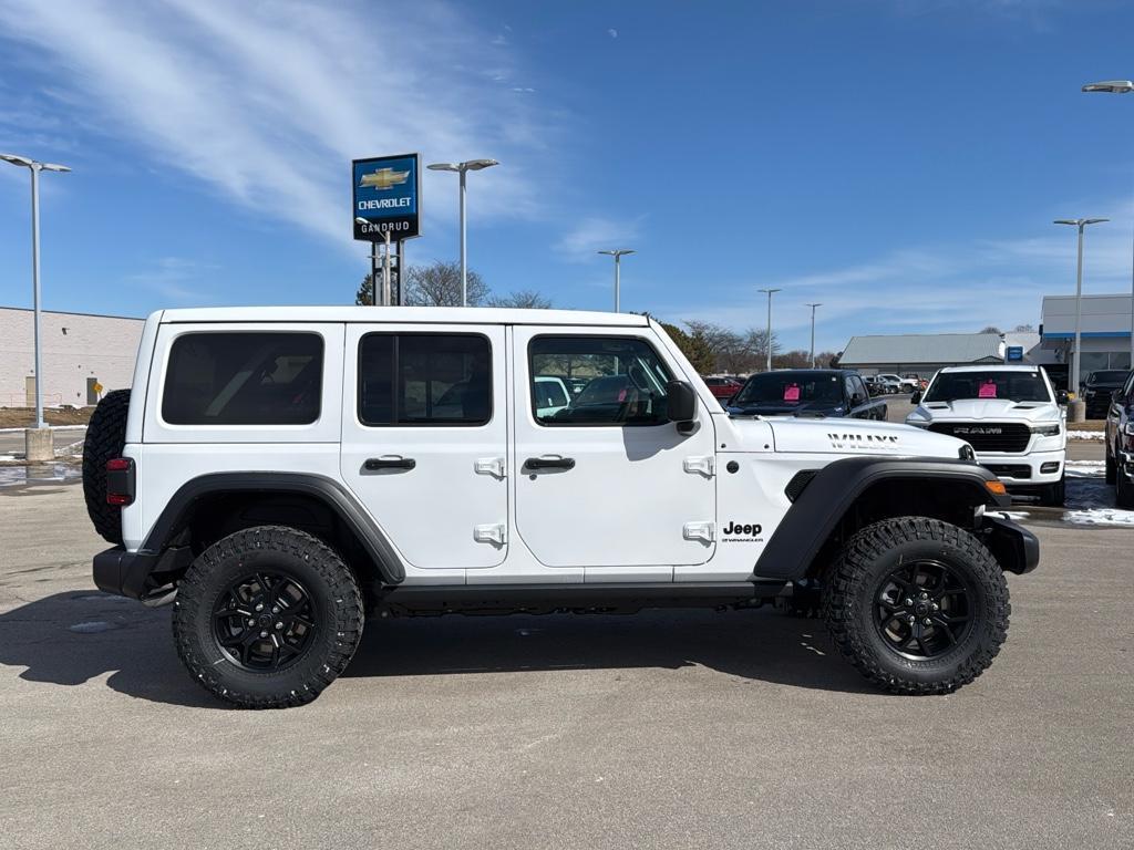 new 2025 Jeep Wrangler car, priced at $59,954