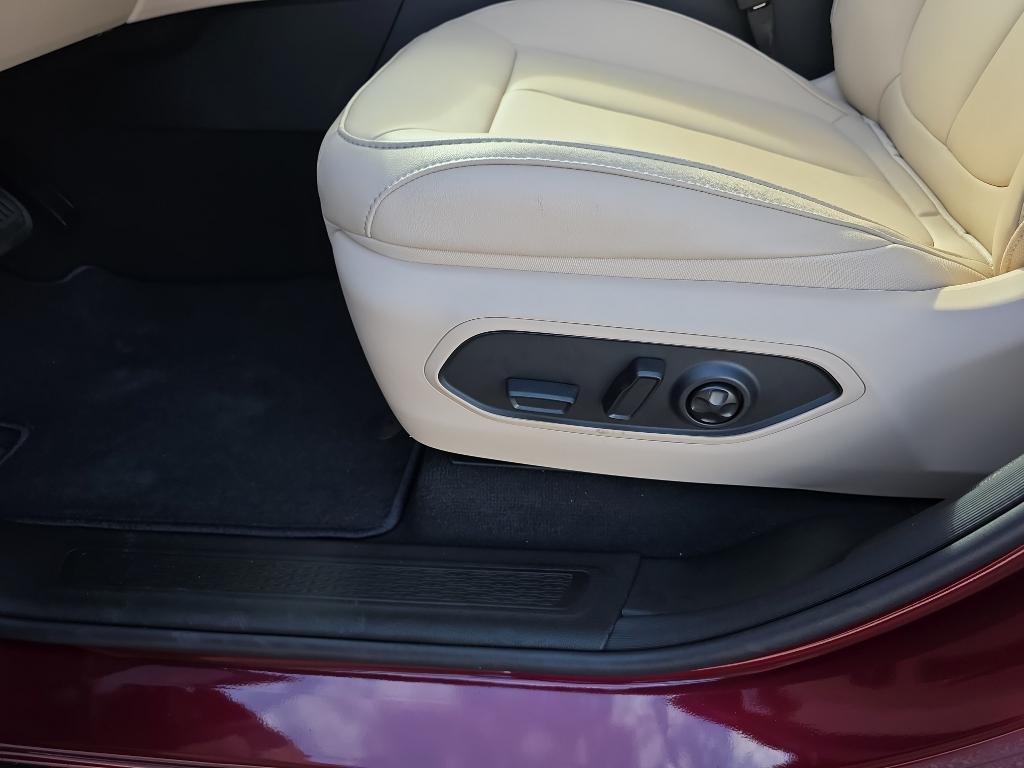 new 2025 Jeep Grand Cherokee car, priced at $49,525